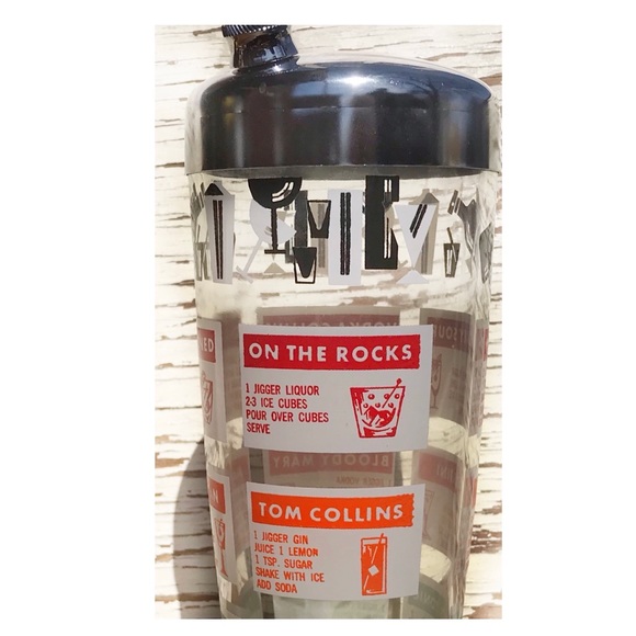 Vintage Mid Century Modern Cocktail Shaker - Picture 7 of 9